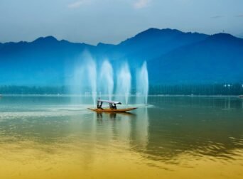Experience the breathtaking beauty of Kashmir with our specially designed Kashmir Tour Packages covering scenic valleys, lakes, and Himalayan landscapes.